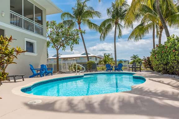 Sombrero Beach Beauty - Image 1