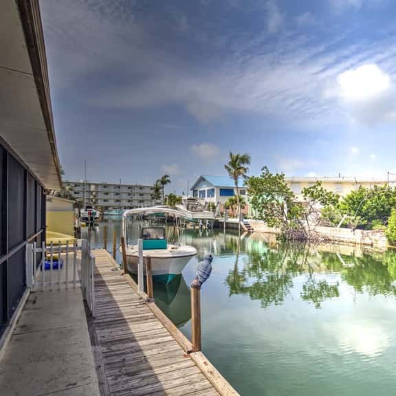 Waterfront Hideaway - Image 1