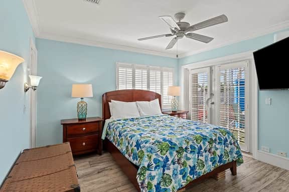 Paradise Cove - Image 5