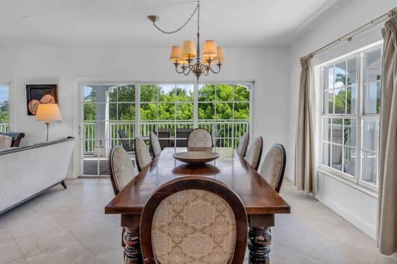 Oceanside Manor