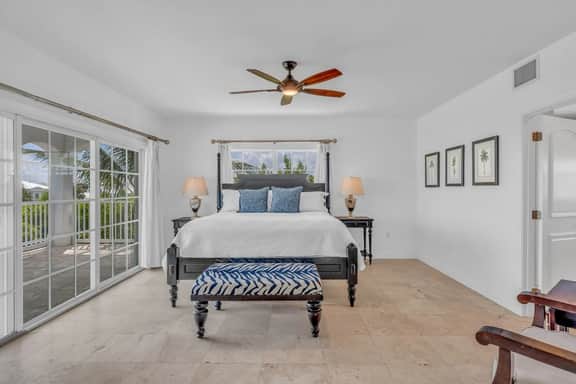 Oceanside Manor