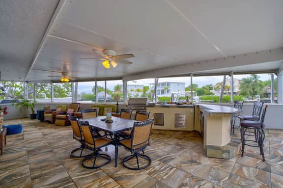 Sombrero Shores